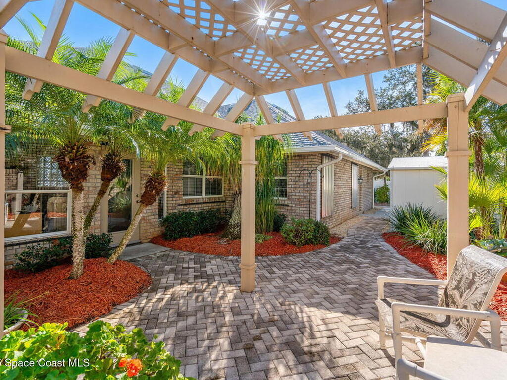 2545 N Indian River Drive, Cocoa, FL 32922