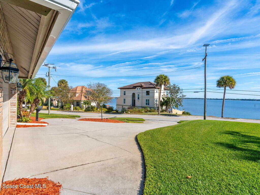 2545 N Indian River Drive, Cocoa, FL 32922