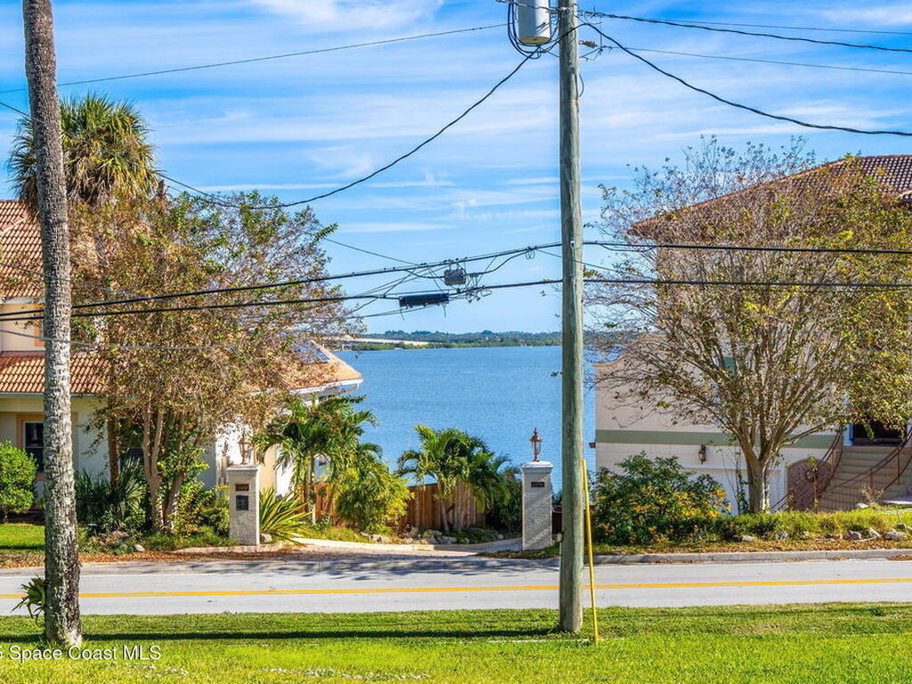 2545 N Indian River Drive, Cocoa, FL 32922