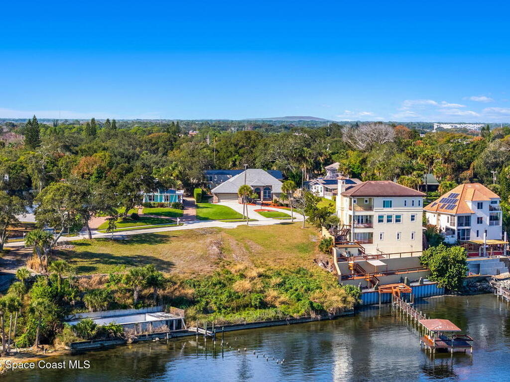 2545 N Indian River Drive, Cocoa, FL 32922