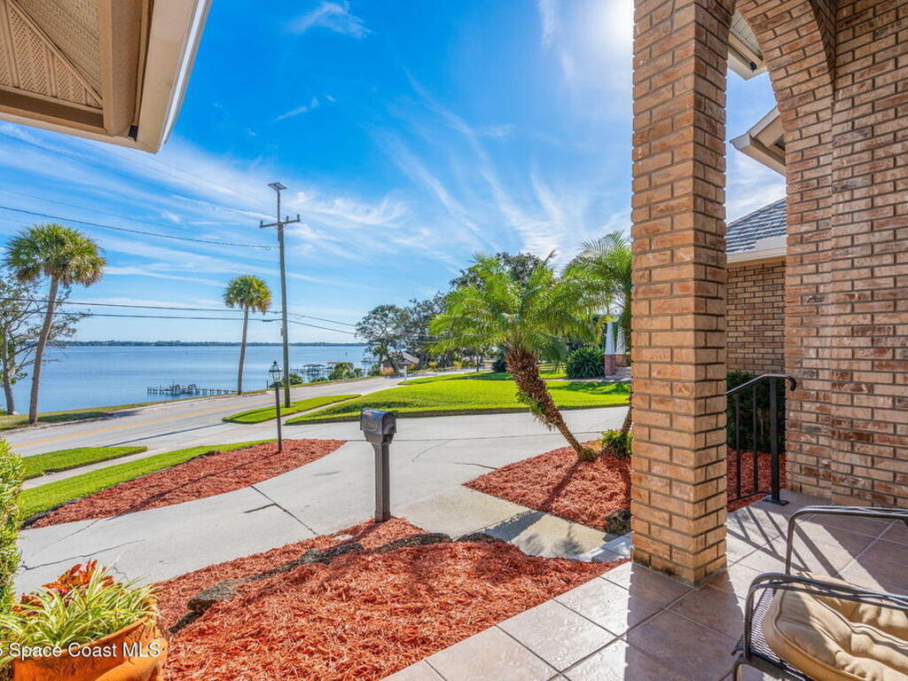 2545 N Indian River Drive, Cocoa, FL 32922