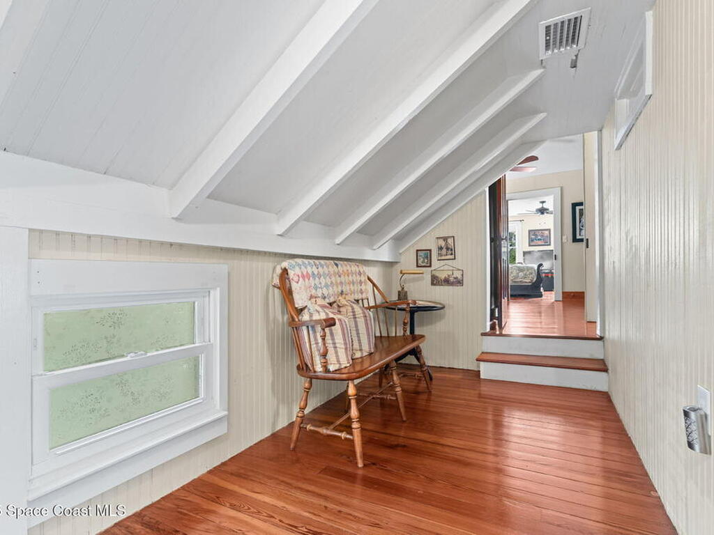 27 Barton Avenue, Rockledge, FL 32955