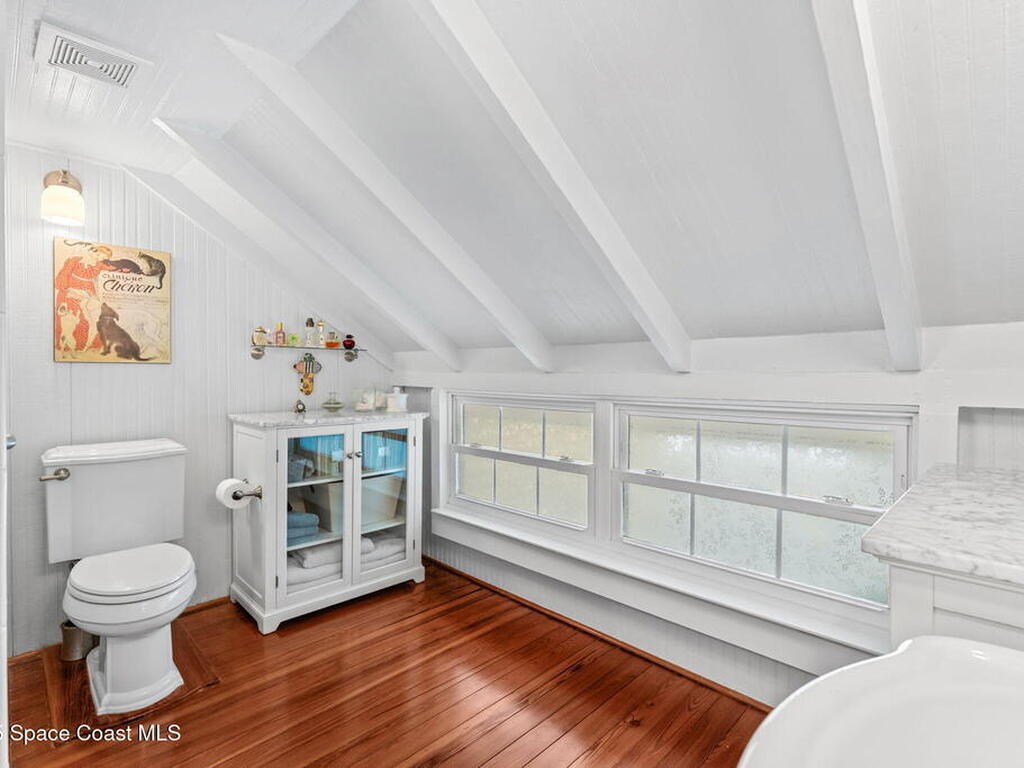 27 Barton Avenue, Rockledge, FL 32955