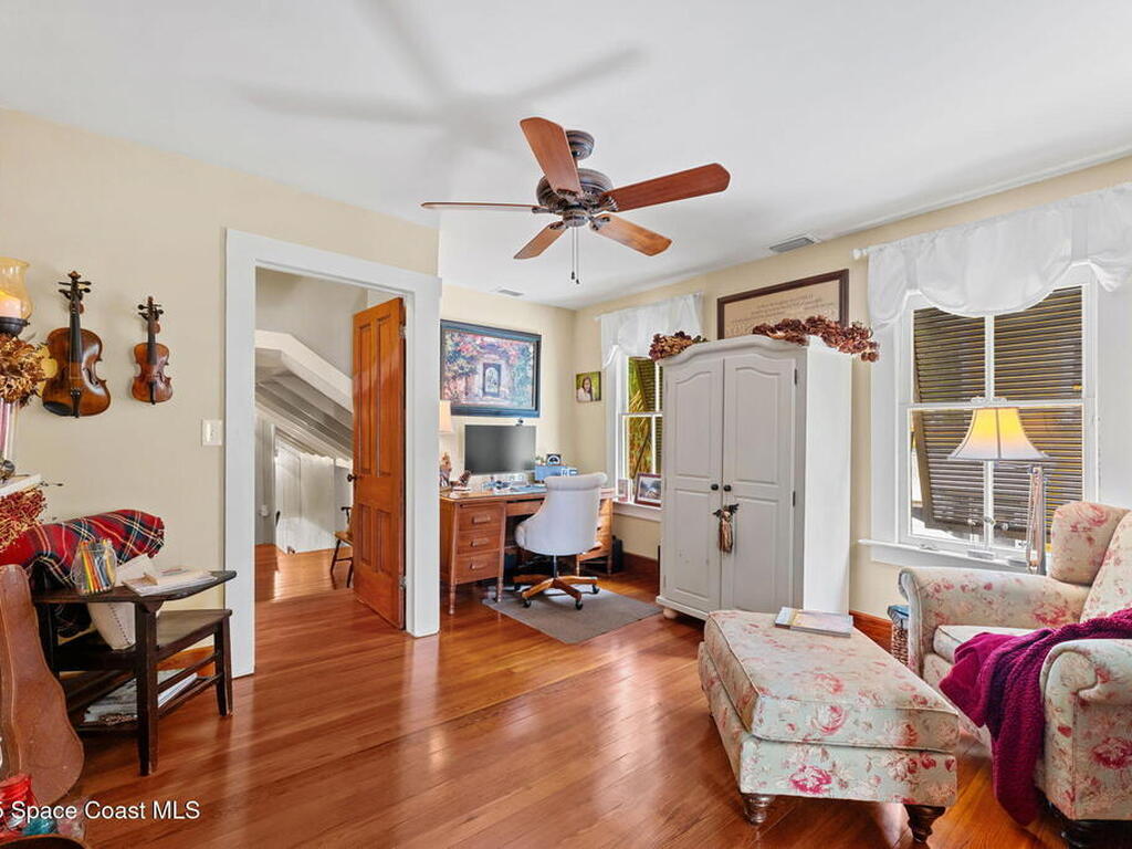 27 Barton Avenue, Rockledge, FL 32955