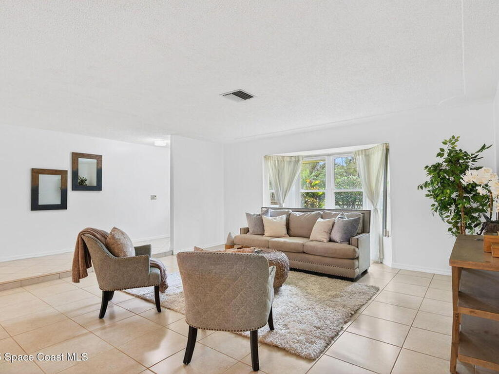 4356 Mustang Road, Melbourne, FL 32934