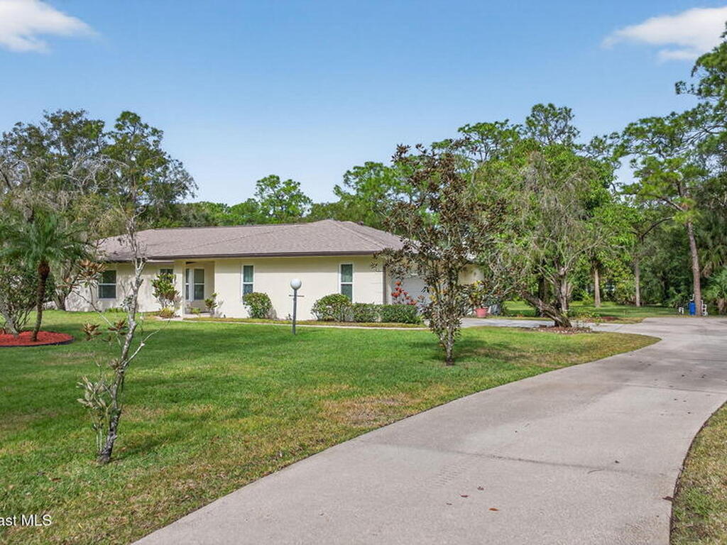 4356 Mustang Road, Melbourne, FL 32934