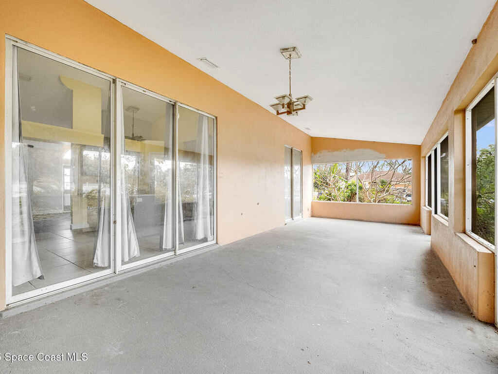 2898 Hagdom Avenue, Palm Bay, FL 32909