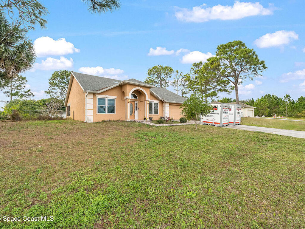 2898 Hagdom Avenue, Palm Bay, FL 32909