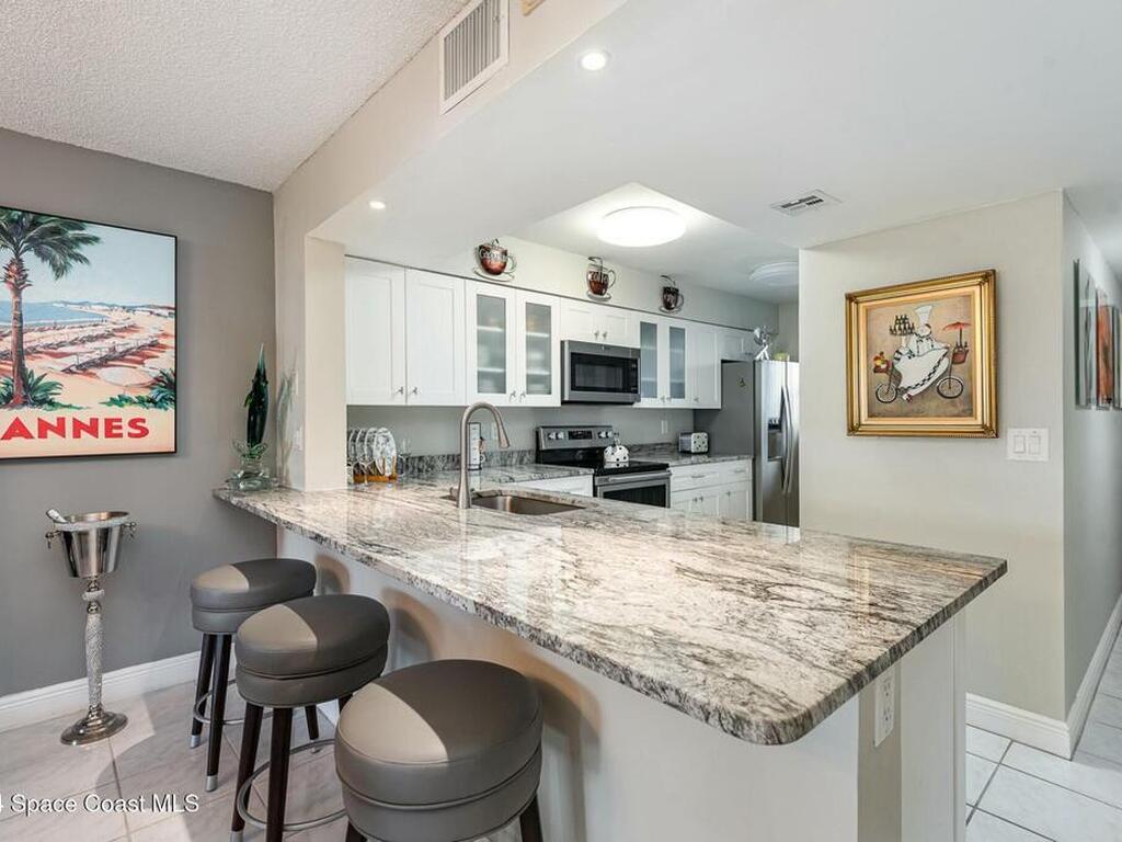 1830 N Atlantic Avenue, Cocoa Beach, FL 32931