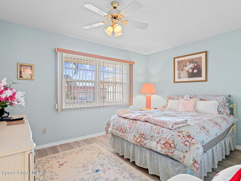 110 Springlake Court, Vero Beach, FL 32962