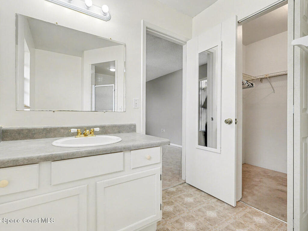 1285 Karlovy Avenue, Palm Bay, FL 32907