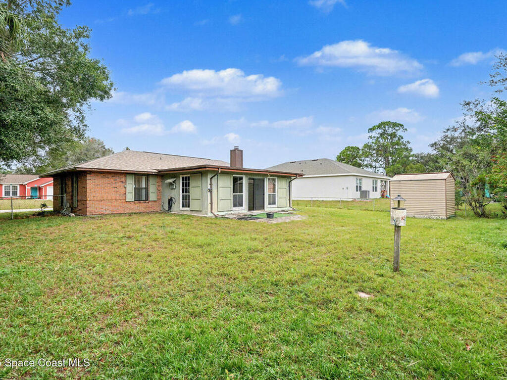 1285 Karlovy Avenue, Palm Bay, FL 32907