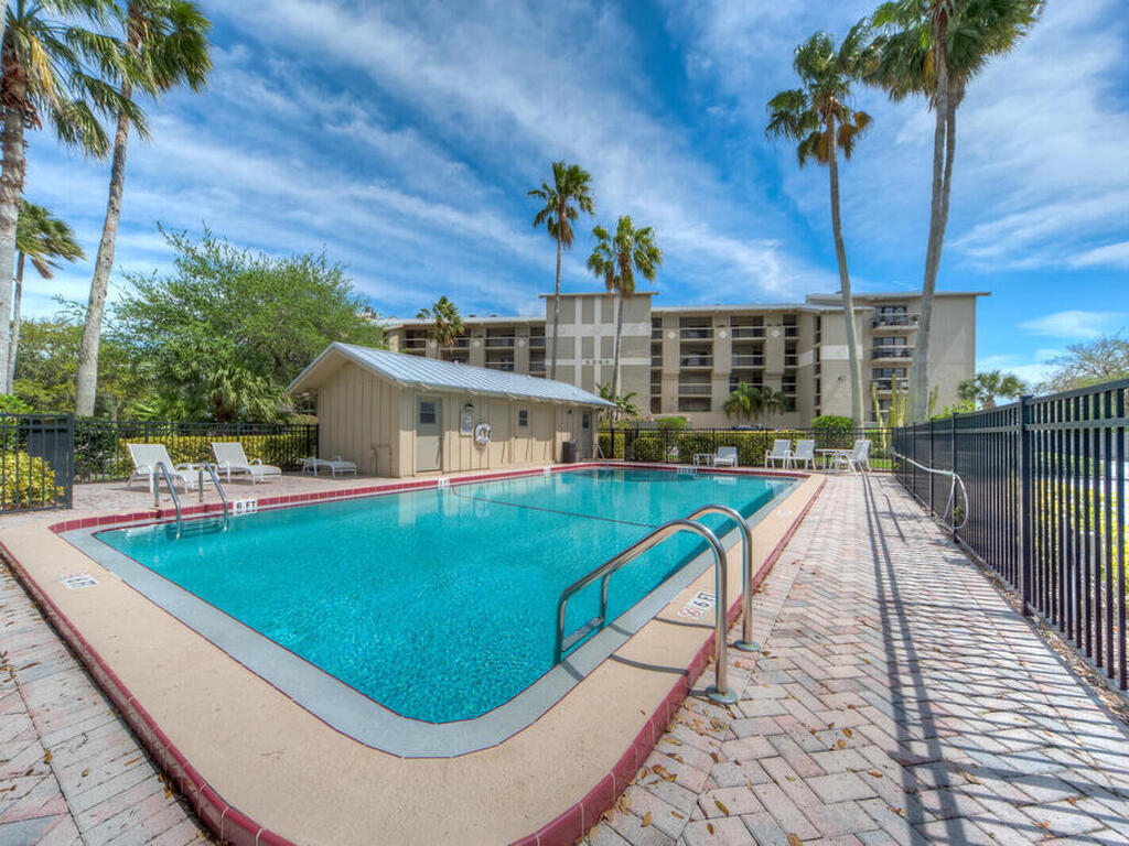 2240 Front Street, Melbourne, FL 32901