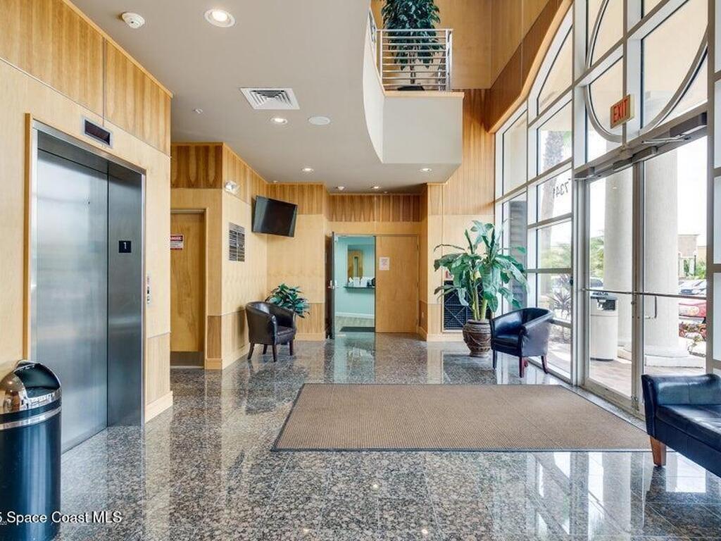 7341 Office Park Place, Suntree, FL 32940