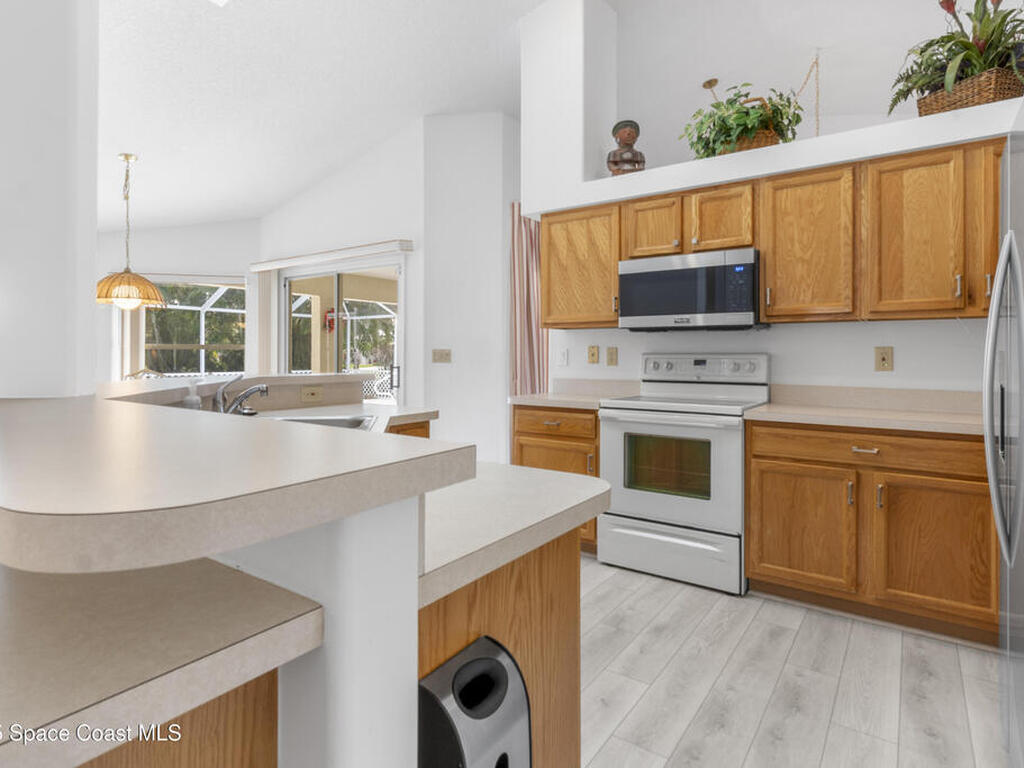 5155 3rd Manor, Vero Beach, FL 32968