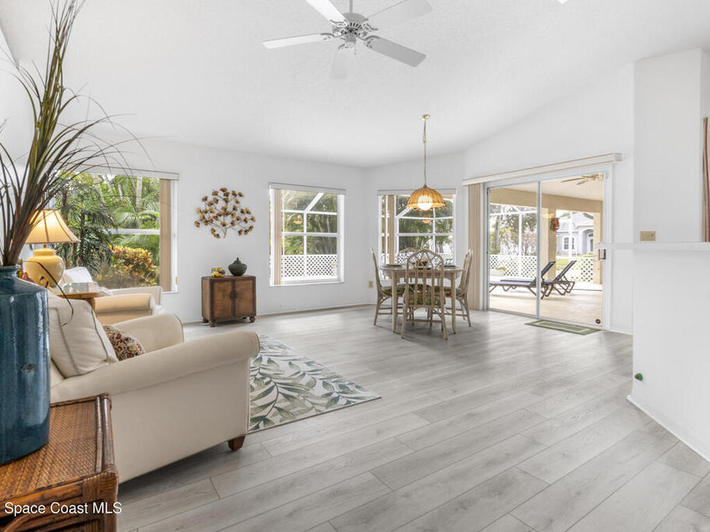 5155 3rd Manor, Vero Beach, FL 32968