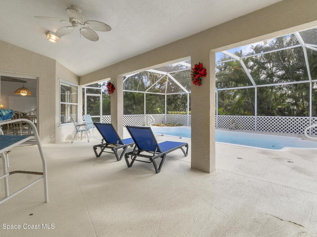 5155 3rd Manor, Vero Beach, FL 32968