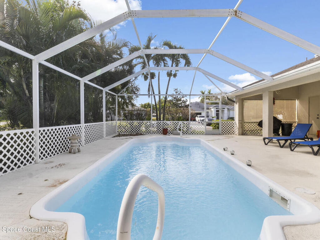 5155 3rd Manor, Vero Beach, FL 32968