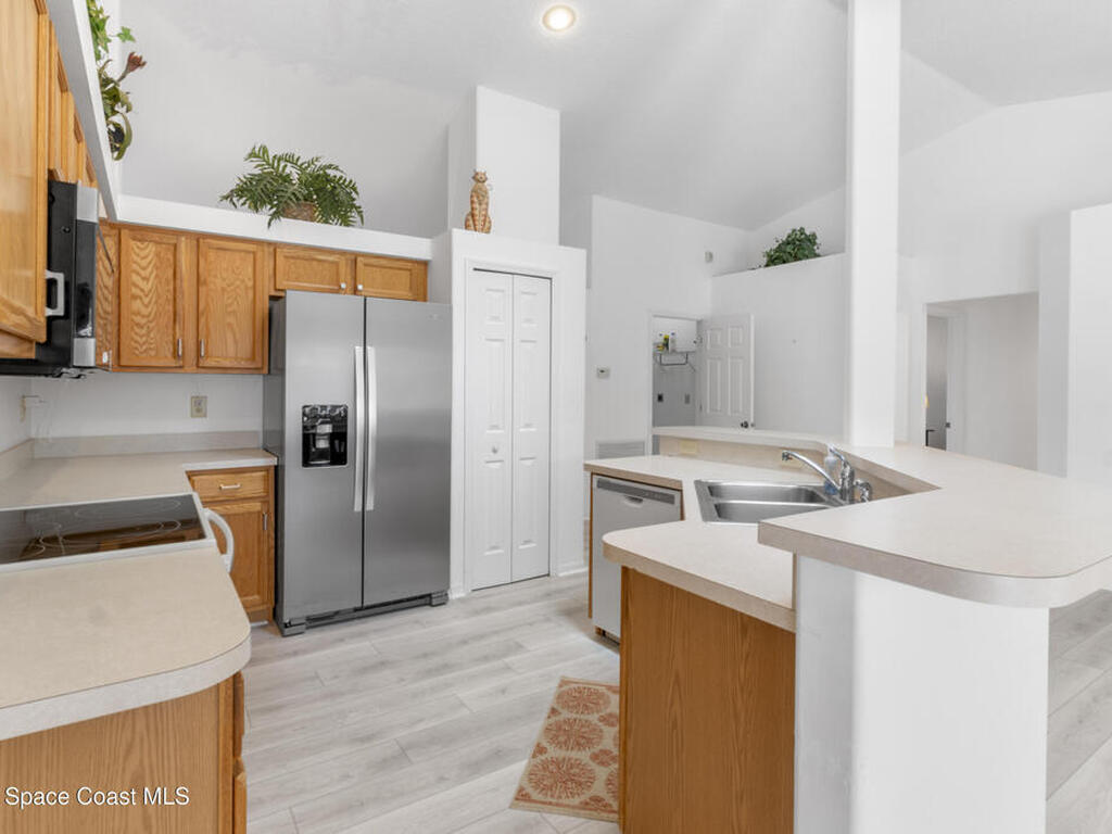 5155 3rd Manor, Vero Beach, FL 32968