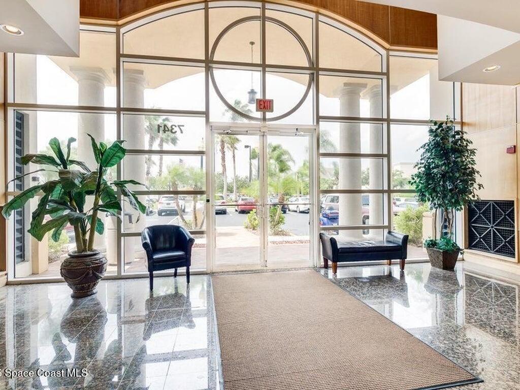 7341 Office Park Place, Suntree, FL 32940