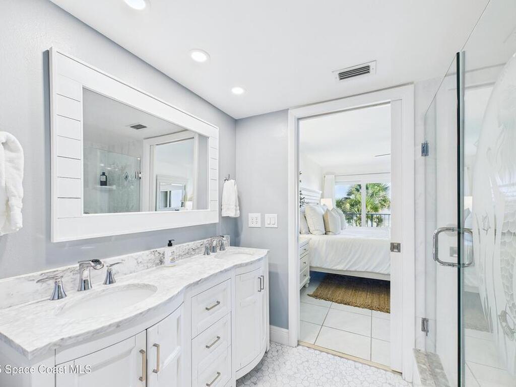 995 N Highway A1a, Indialantic, FL 32903