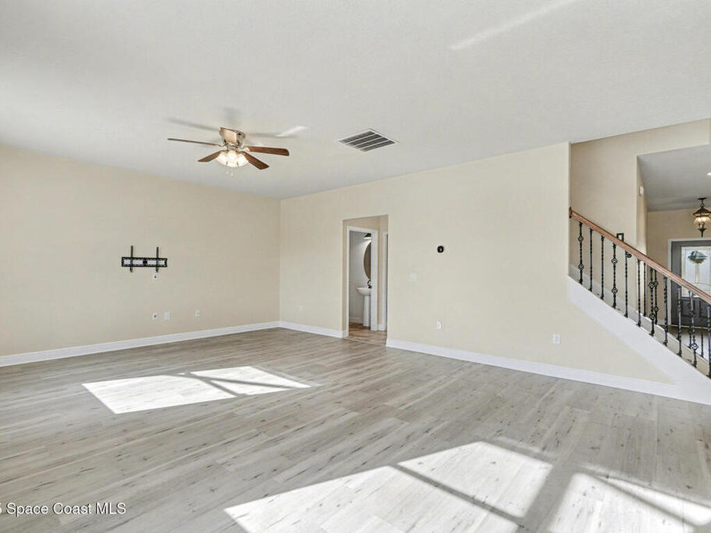 3848 Hollisten Circle, Melbourne, FL 32940