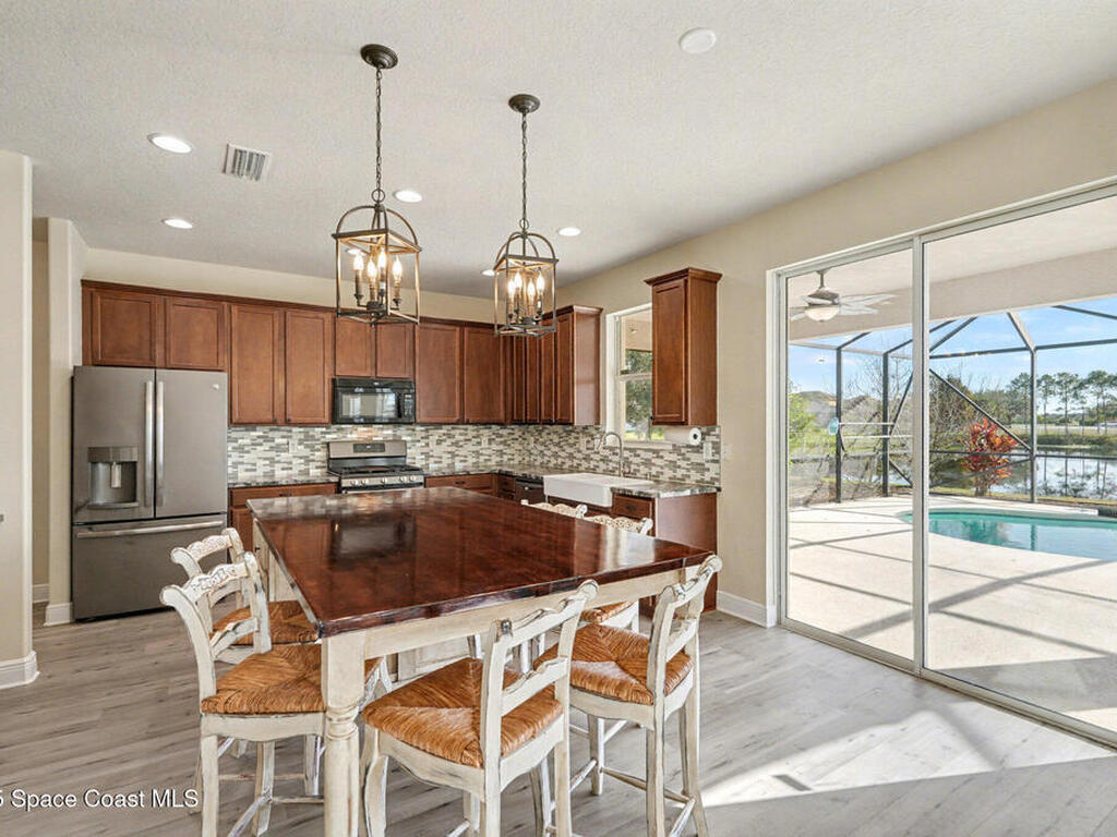 3848 Hollisten Circle, Melbourne, FL 32940