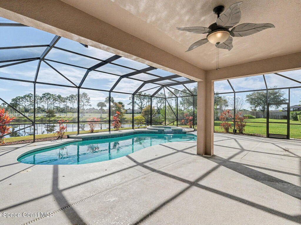 3848 Hollisten Circle, Melbourne, FL 32940