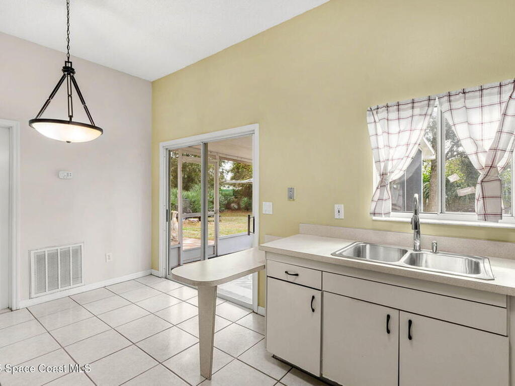 5555 Brandon Street, Cocoa, FL 32927