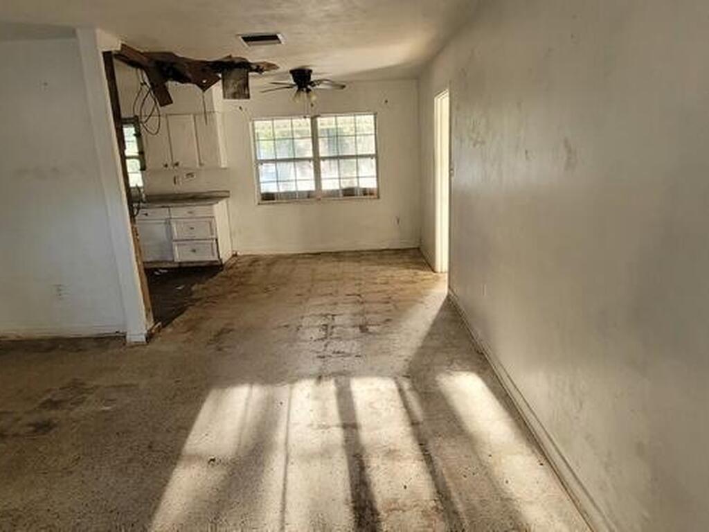 900 S Park Avenue, Titusville, FL 32780