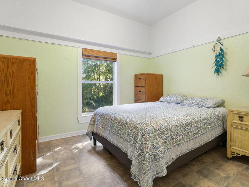 1281 Fox Court, Titusville, FL 32780