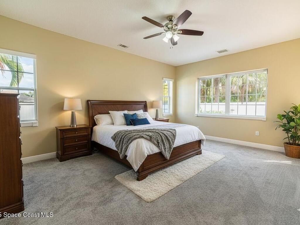 375 Nora Avenue, Merritt Island, FL 32952