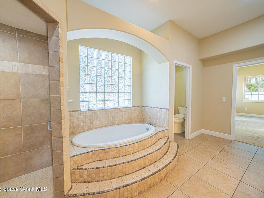 375 Nora Avenue, Merritt Island, FL 32952