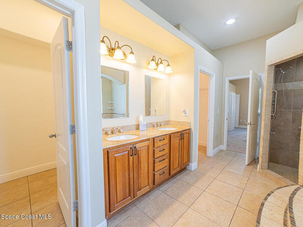 375 Nora Avenue, Merritt Island, FL 32952