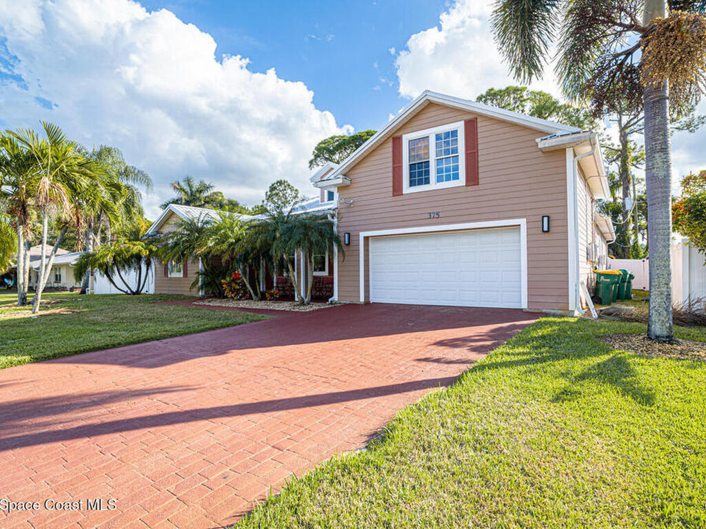 375 Nora Avenue, Merritt Island, FL 32952