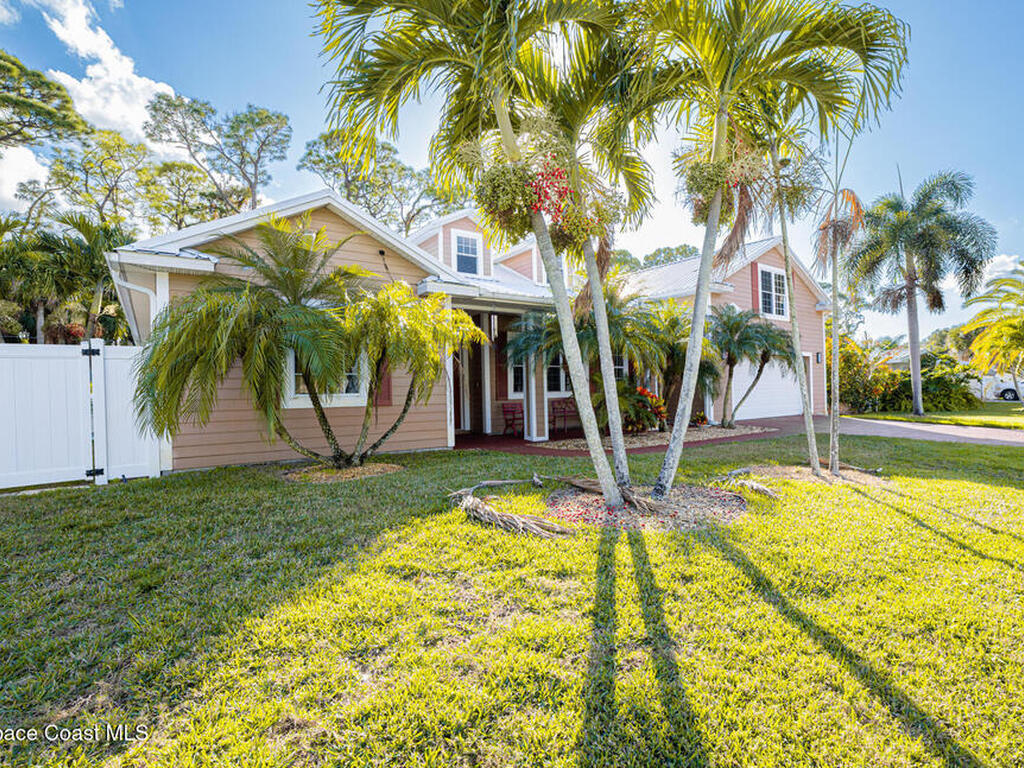 375 Nora Avenue, Merritt Island, FL 32952