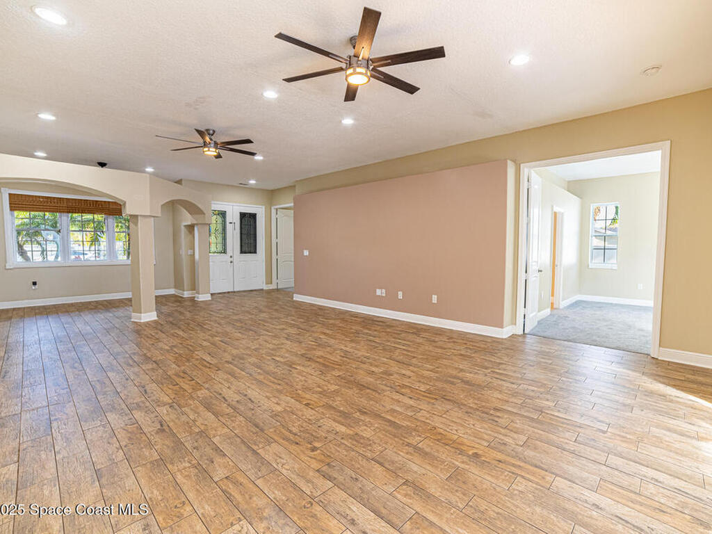 375 Nora Avenue, Merritt Island, FL 32952