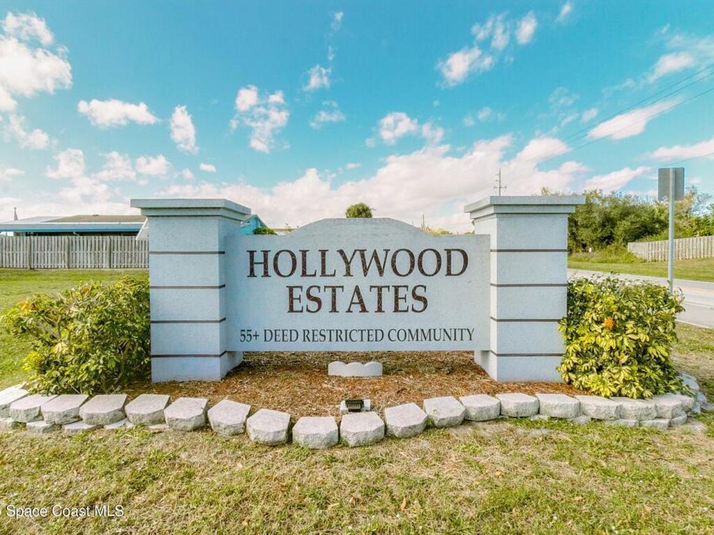 520 Lee Court, West Melbourne, FL 32904