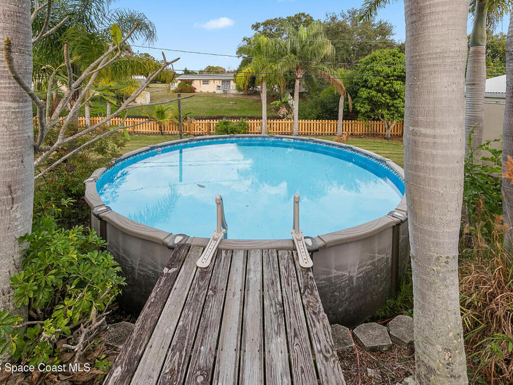 409 Lynn Avenue, Melbourne, FL 32935