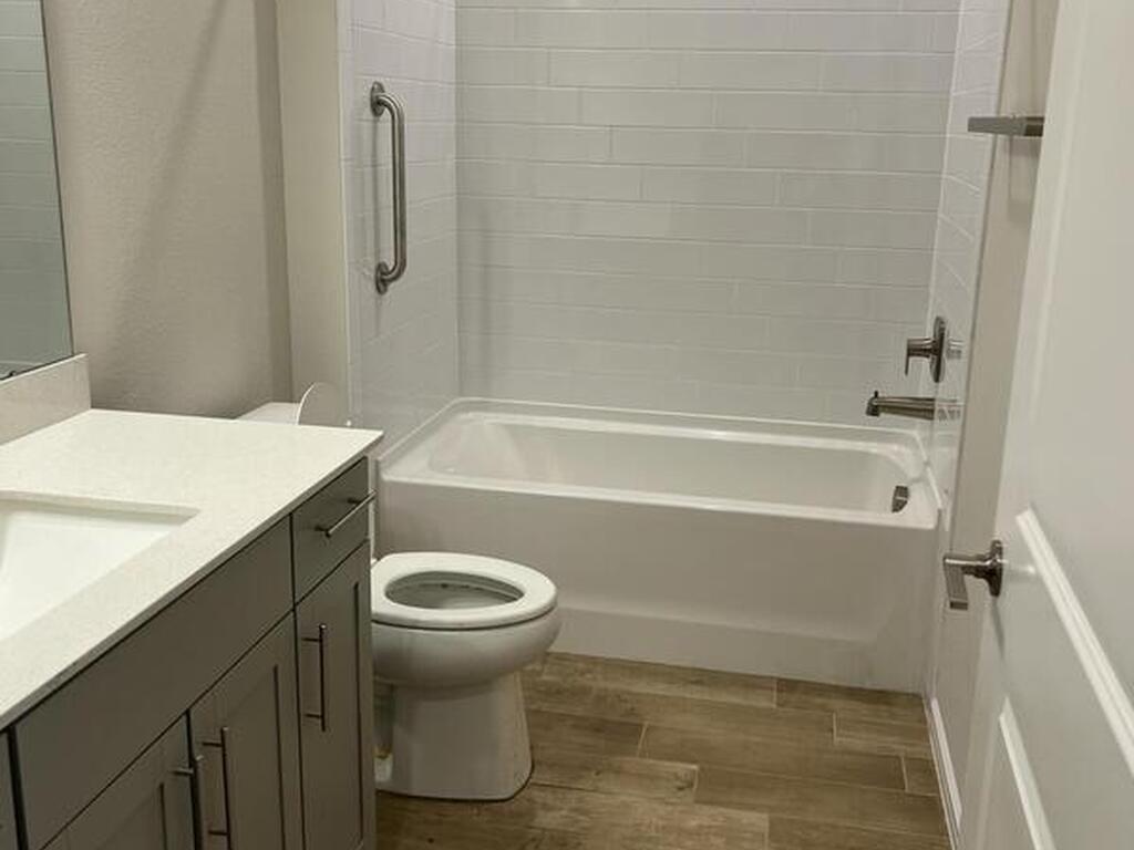 9023 W Nixie Avenue, Melbourne, FL 32940