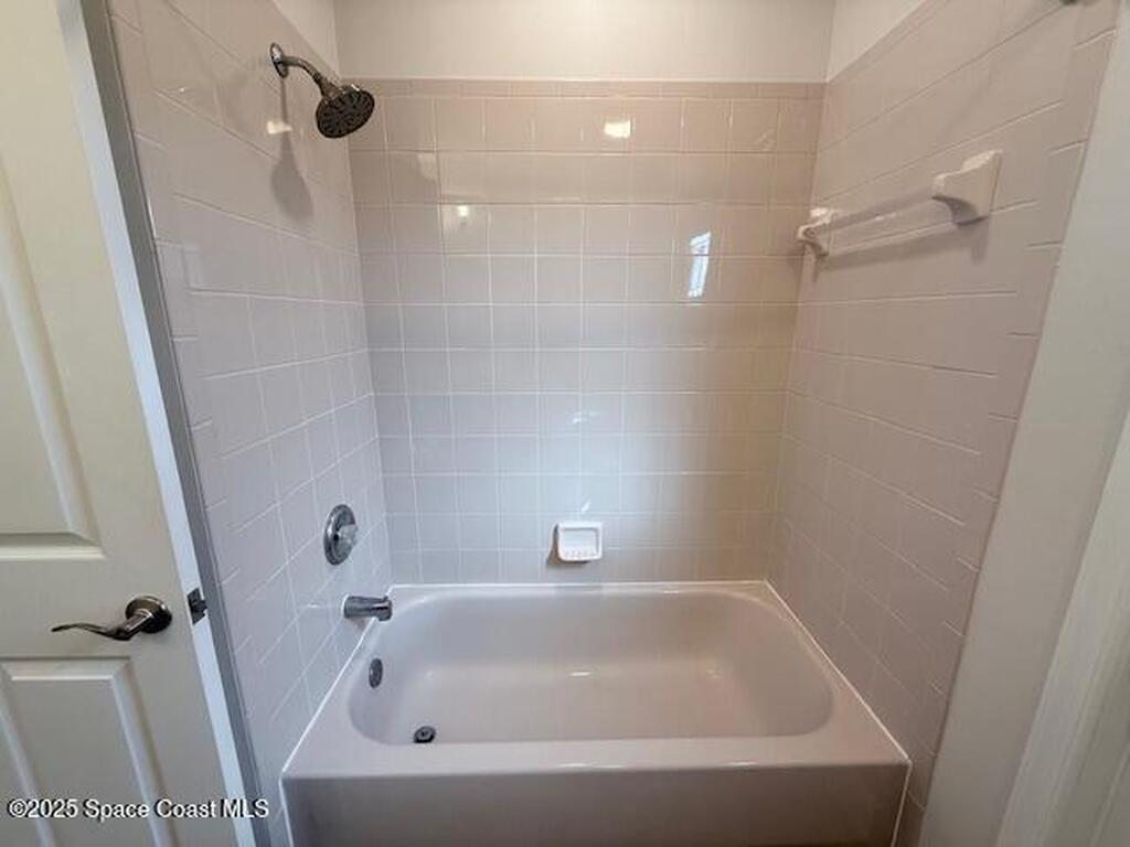 8005 Duncastle Court, Melbourne, FL 32940