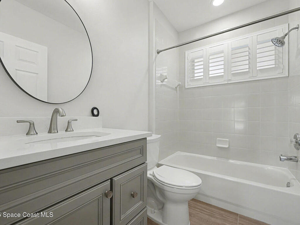 8005 Duncastle Court, Melbourne, FL 32940