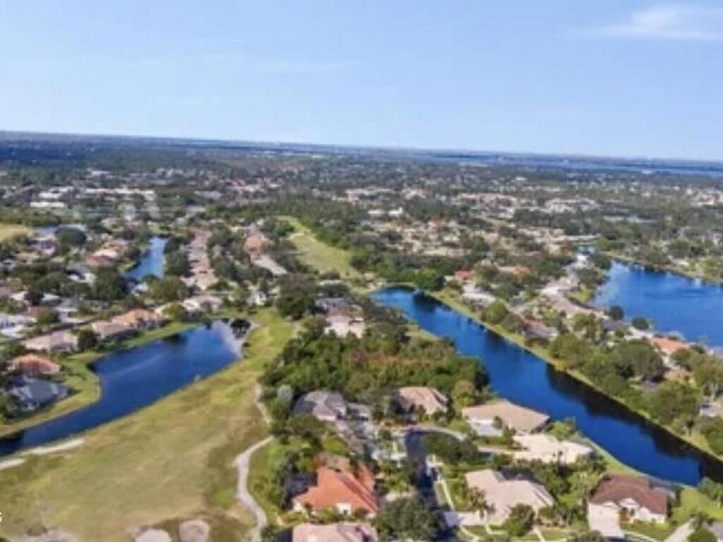 8005 Duncastle Court, Melbourne, FL 32940