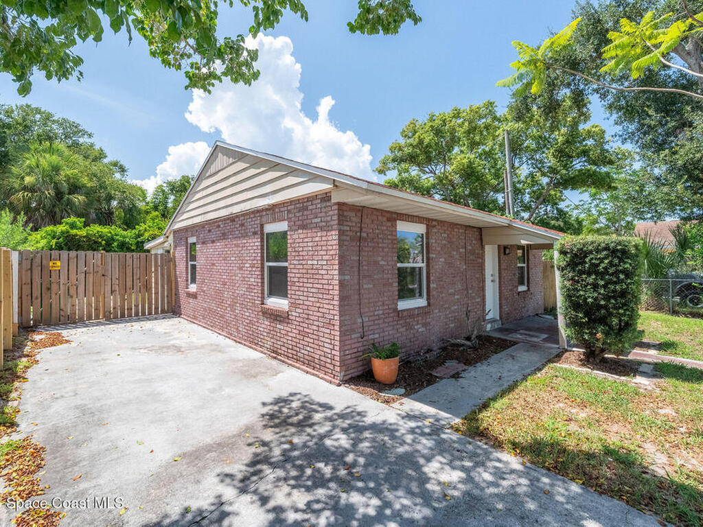 1228 Azalea Court, Melbourne, FL 32935