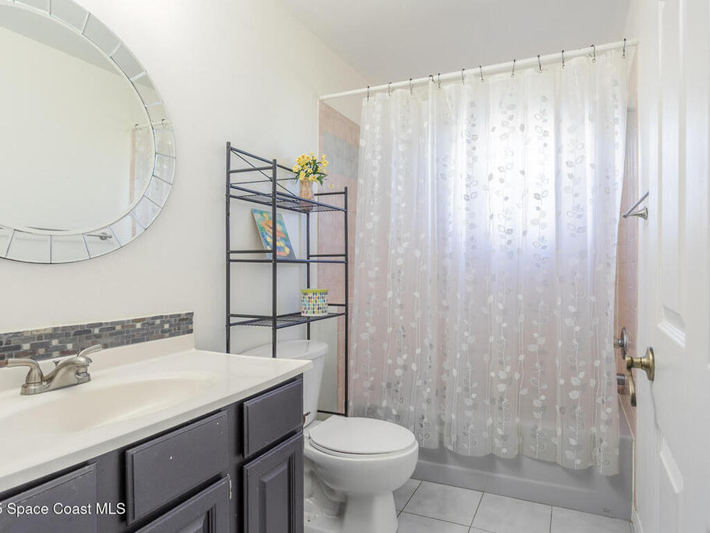 970 Tahiti Avenue, Palm Bay, FL 32909