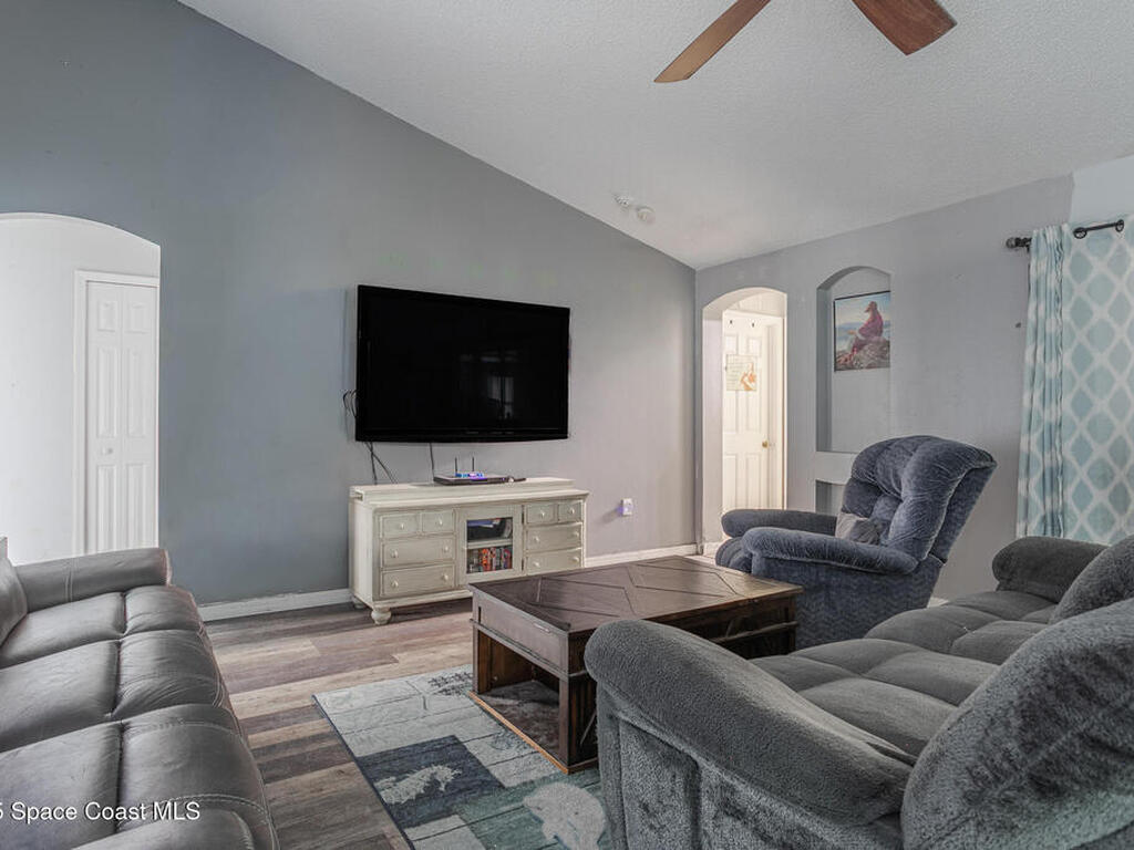 2648 Feise Ave Avenue, Palm Bay, FL 32909