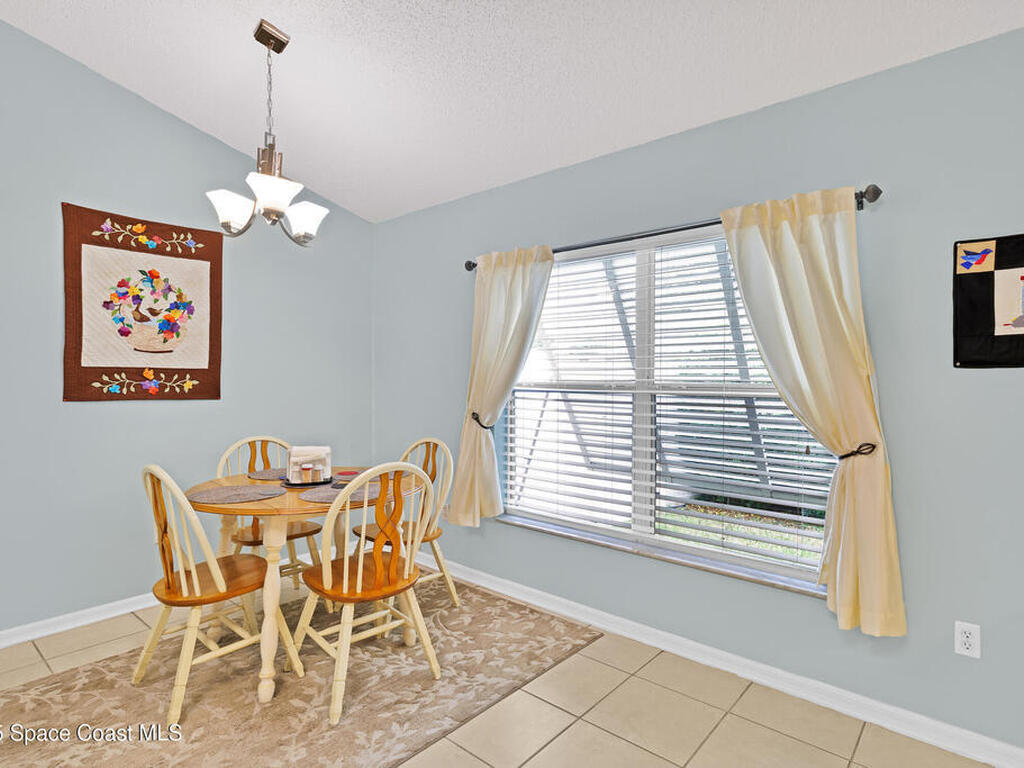 402 Toledo Street, Sebastian, FL 32958