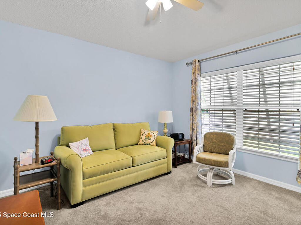 402 Toledo Street, Sebastian, FL 32958