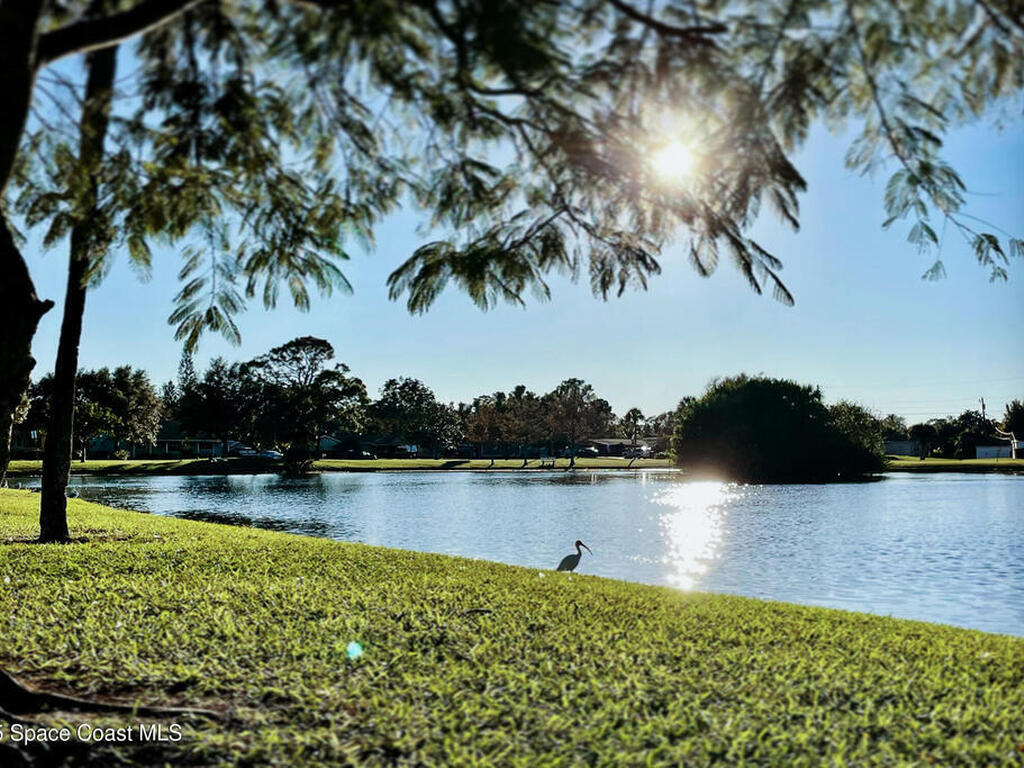 402 Toledo Street, Sebastian, FL 32958