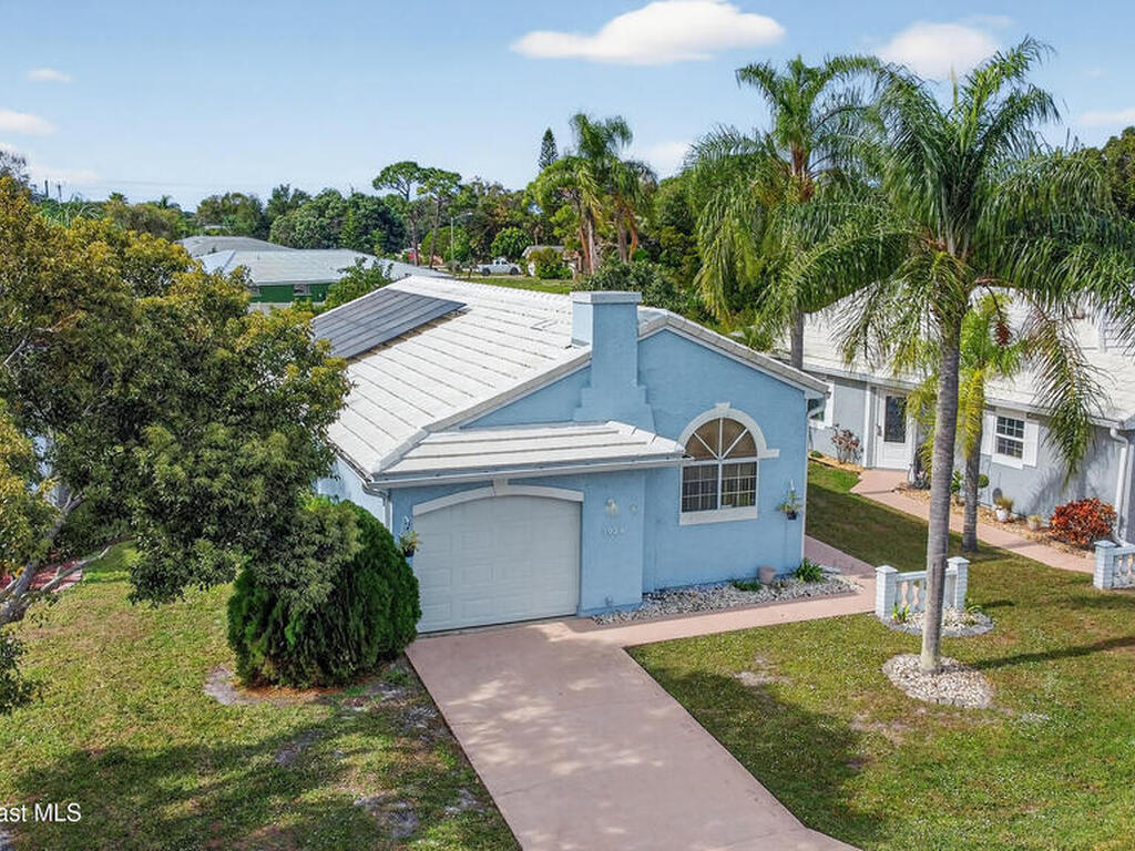 1924 Sugarberry Court, Palm Bay, FL 32905